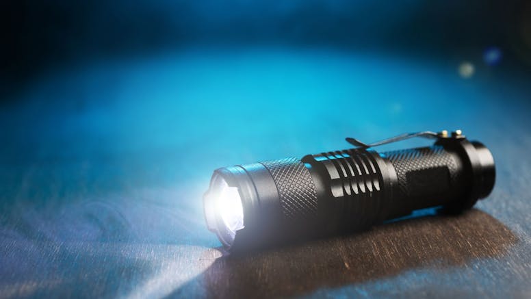 købe lommelygte, lille god lommelygte, LED lommelygte bedst i test 2025, bedste lommelygte, test bedste lommelygter