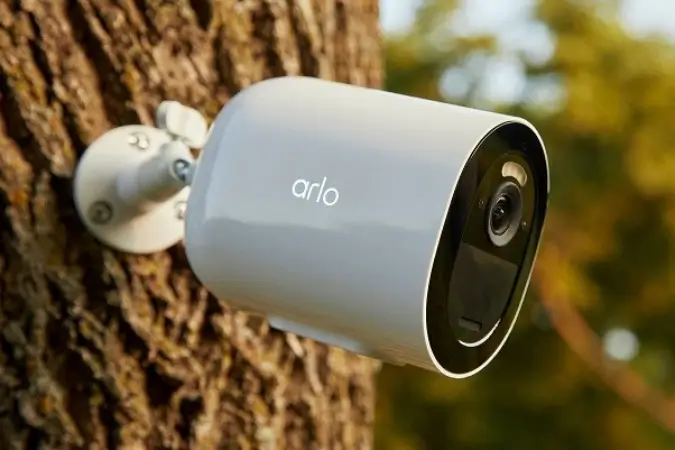 Arlo Go 2